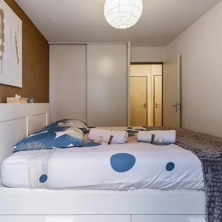 Nice Flat With Swimming-pool And Terrace On Left Side - Welkeys Daire *