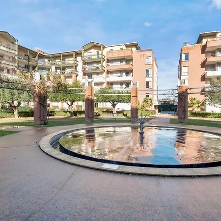 Nice Flat With Swimming-pool And Terrace On Left Side - Welkeys Daire Toulouse